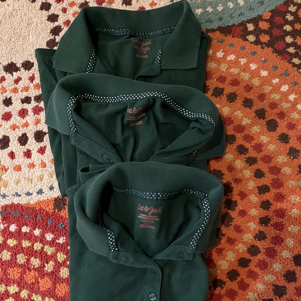 Uniform Polos